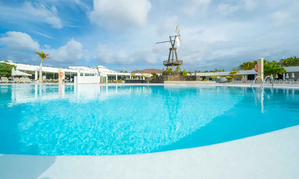 Piscina Relaxia Lanzasur