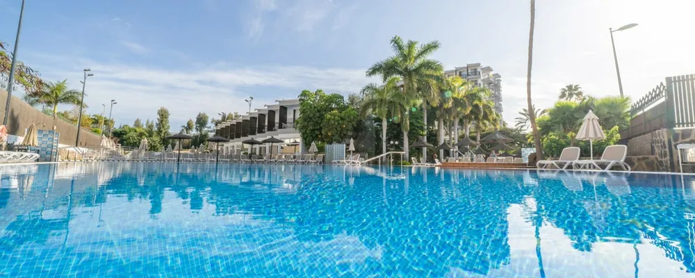 piscina relaxia beverly park