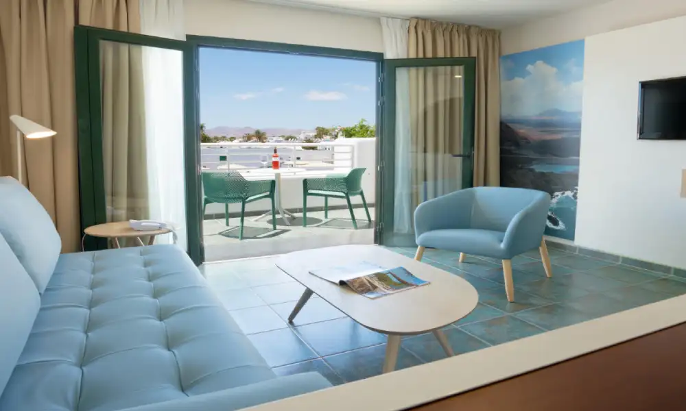 salon terraza suite gara relaxia lanzaplaya