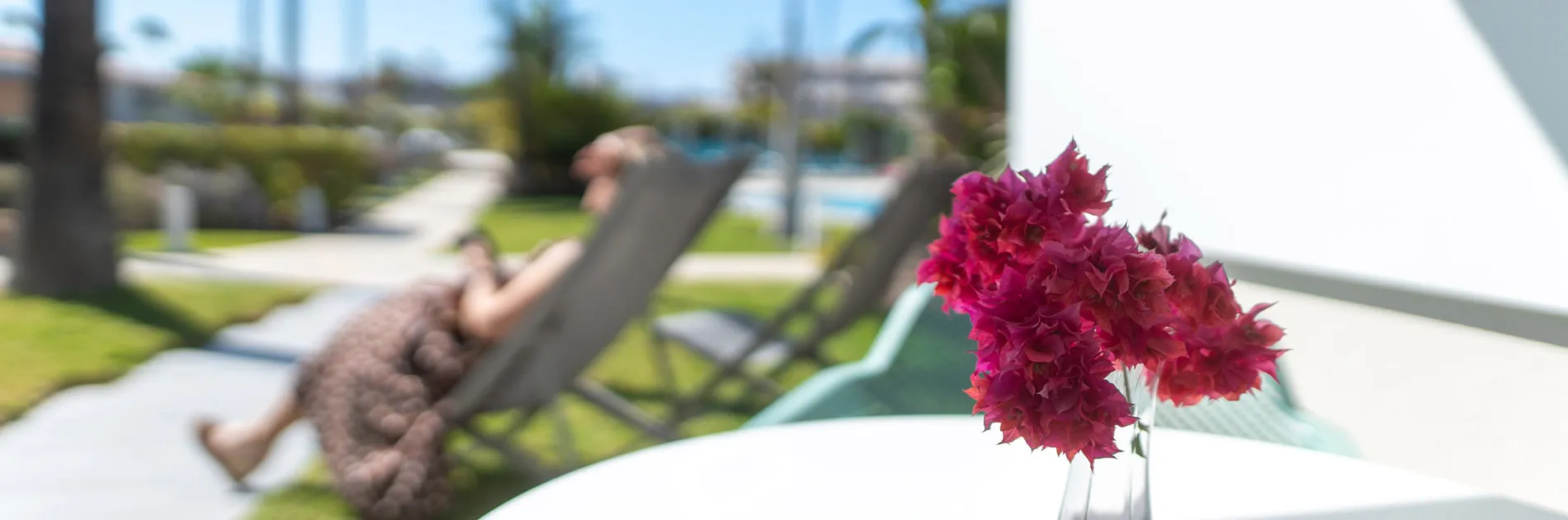 piscina relaxia los girasoles