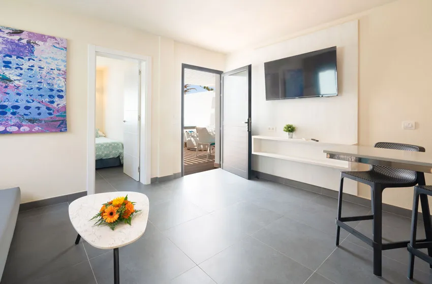 salon villa cori relaxia lanzasur club