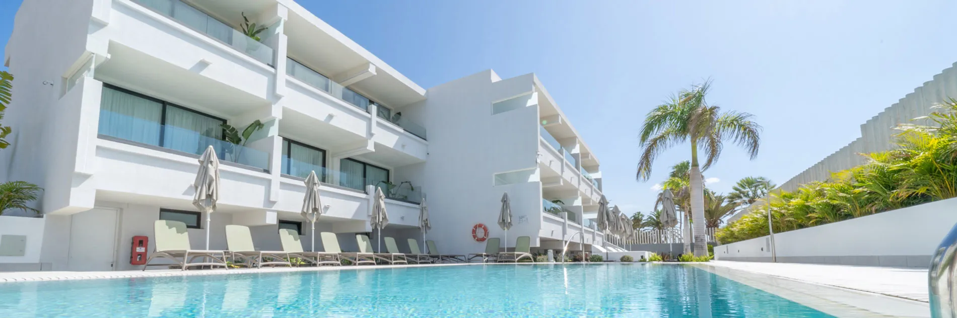 Swimmingpool Relaxia Beverly Suites