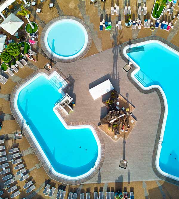 instalaciones piscina chill out relaxia hotels