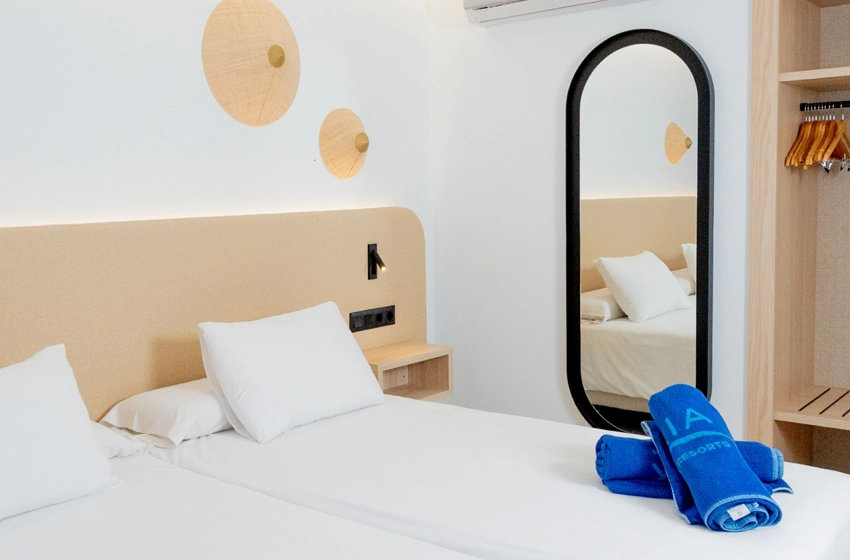 Relaxia Style bungalow interior room